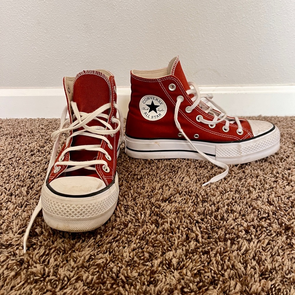 Size 7 “Burnt” Red Platform Converse
